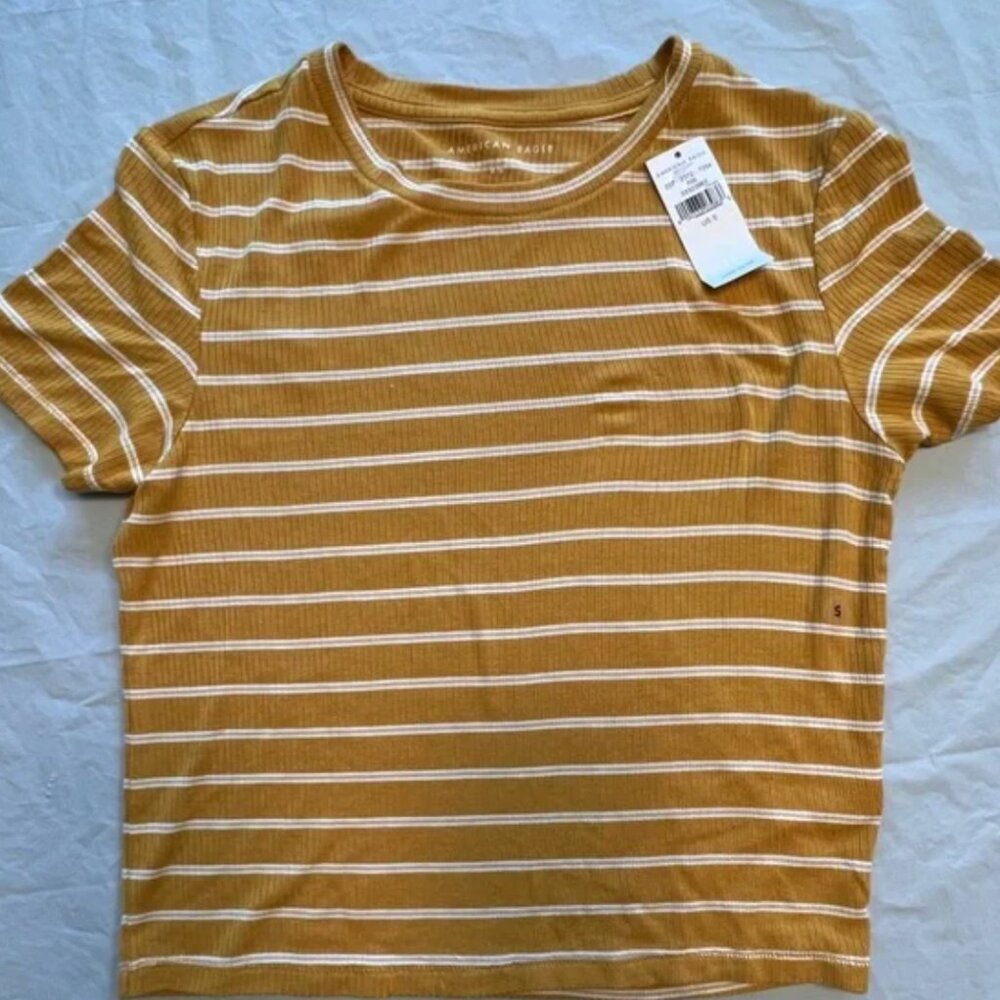 American Eagle cropped shirt